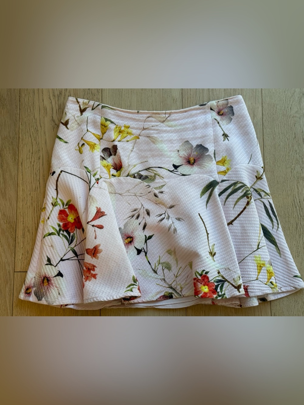 Ted Baker London Floral Tulip Skirt Pale Pink Size 3 Wedding Guest Garden Party